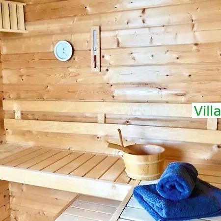 Luxus Design Emg Nah Frankfurt, Heidelberg Mit Sauna, Schwimmteich, Garten Fuer Familien Und Gruppen Bis 17 Personen Bensheim