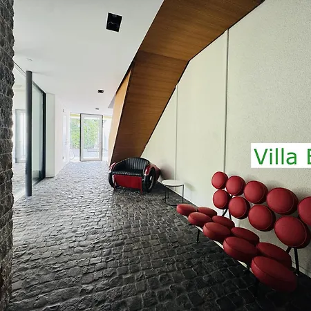 Luxus Design Emg Nah Frankfurt, Heidelberg Mit Sauna, Schwimmteich, Garten Fuer Familien Und Gruppen Bis 17 Personen Bensheim