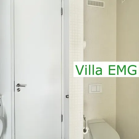 Luxus Design Emg Nah Frankfurt, Heidelberg Mit Sauna, Schwimmteich, Garten Fuer Familien Und Gruppen Bis 17 Personen Villa *