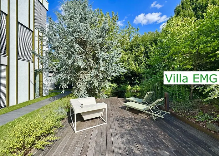 Villa Luxus Design Emg Nah Frankfurt, Heidelberg Mit Sauna, Schwimmteich, Garten Fuer Familien Und Gruppen Bis 17 Personen *